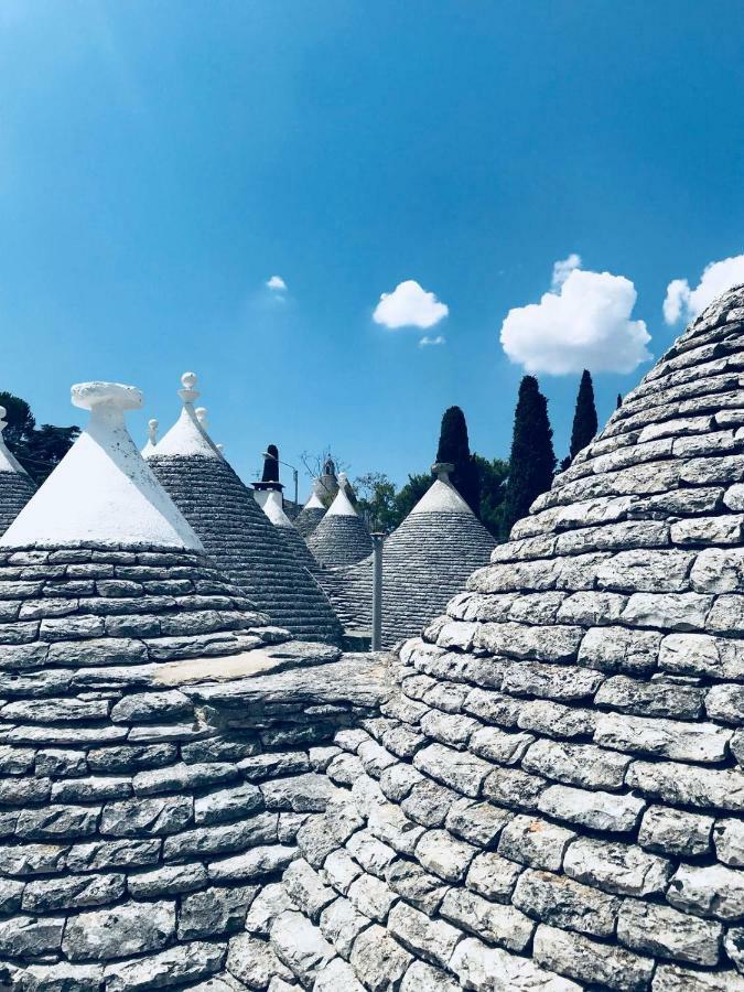 Trullo "Vicolo Fiorito" Βίλα Αλμπερομπέλο Εξωτερικό φωτογραφία